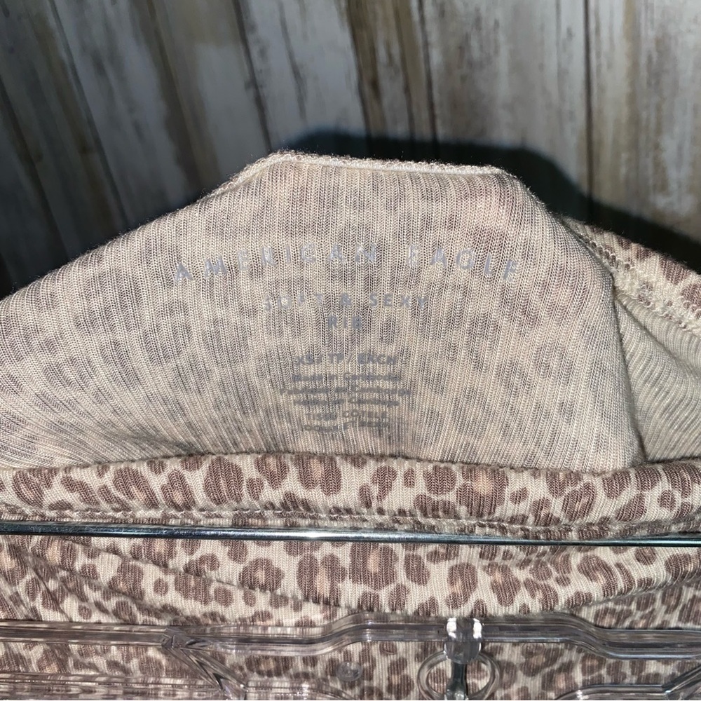 American Eagle Leopard Ribbed Tube Top - Picture 4 of 4
